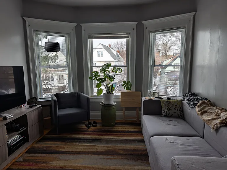 73 Lafayette Ave #3 — Photo 1