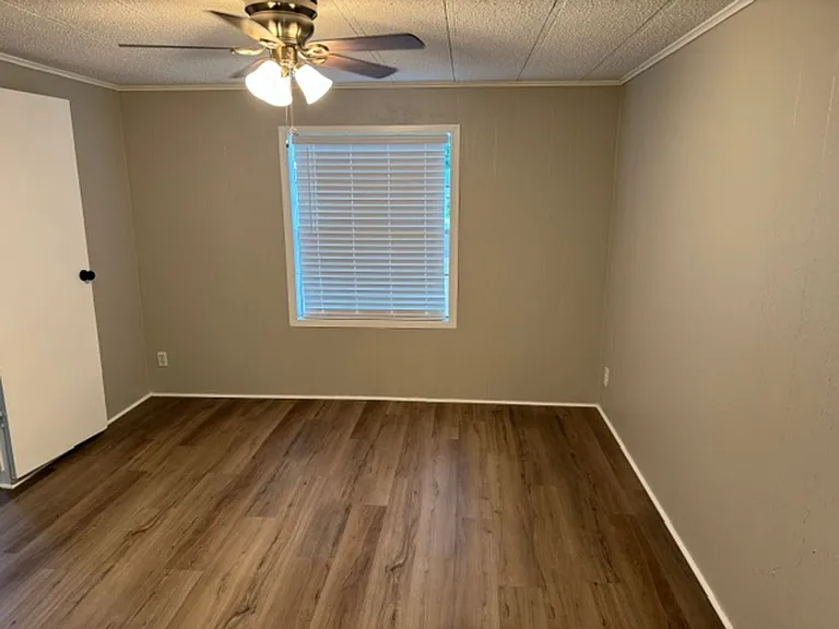 5226 John Wilson Dr — Photo 11