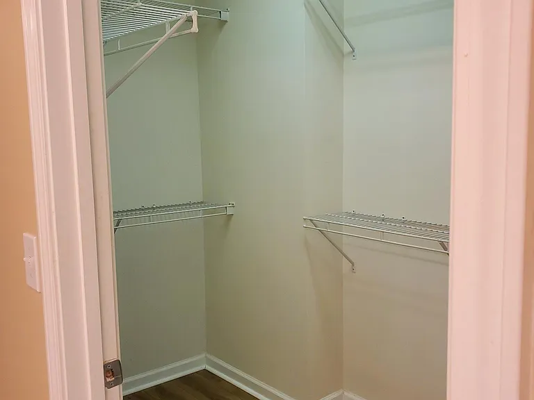 1220 Flat Rock St — Photo 22