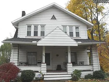 3919 Erie St photo 1
