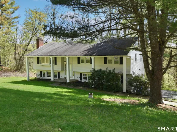 12 Crane Place, Simsbury, CT 06070