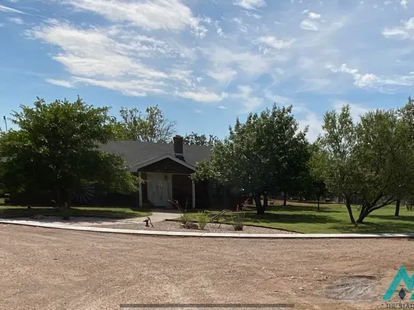 10701 N Bensing Rd, Hobbs, NM 88242