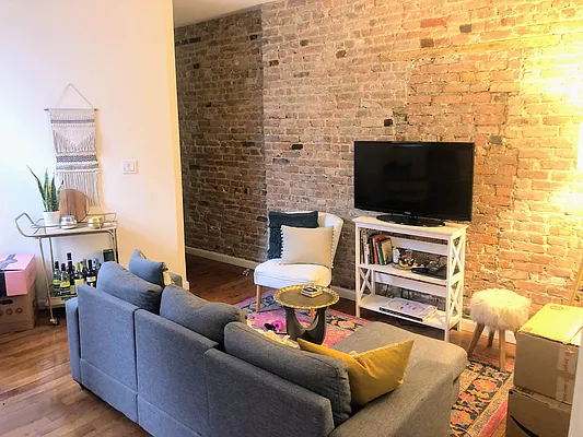 Rented by Prince Real Estate Associates LLC | media 7