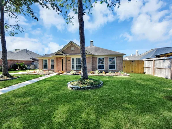 2914 Laguna Shores Ln, League City, TX 77573