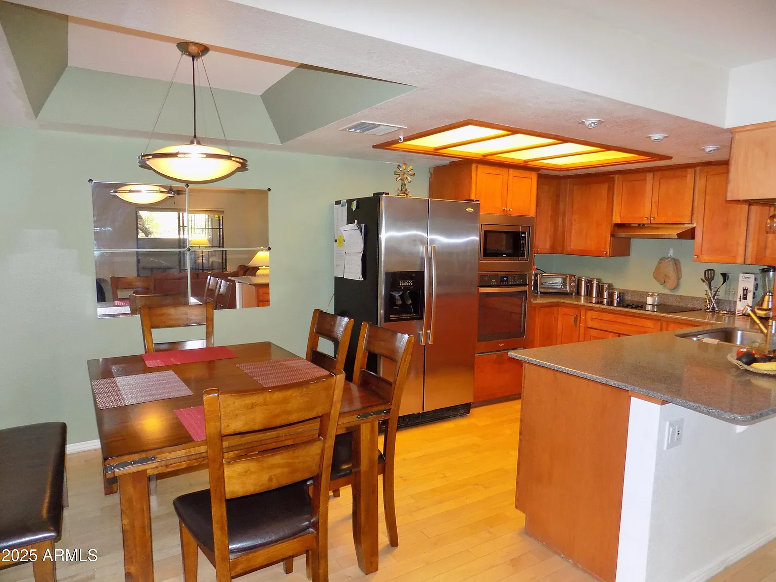 1 bed, 1.0 bath, 685 sqft, $1,375 — Photo 3