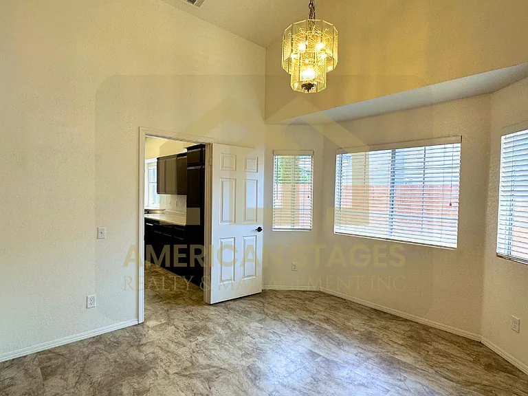 1417 Glen Ellen Ln — Photo 7