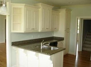 192 Lewis Burnett Dr, Boiling Springs, SC 29316