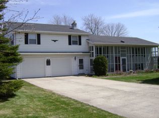 N1596 Lakeshore Rd, Kewaunee, WI 54216