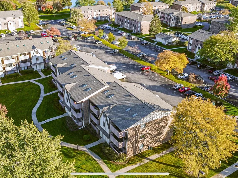 17 Cedar Ct #5 — Photo 18