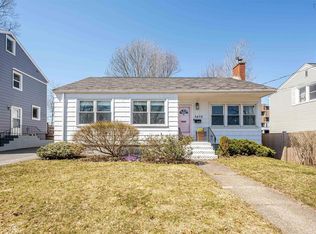 3470 Rowe Ave, Halifax, NS B3L 4C7