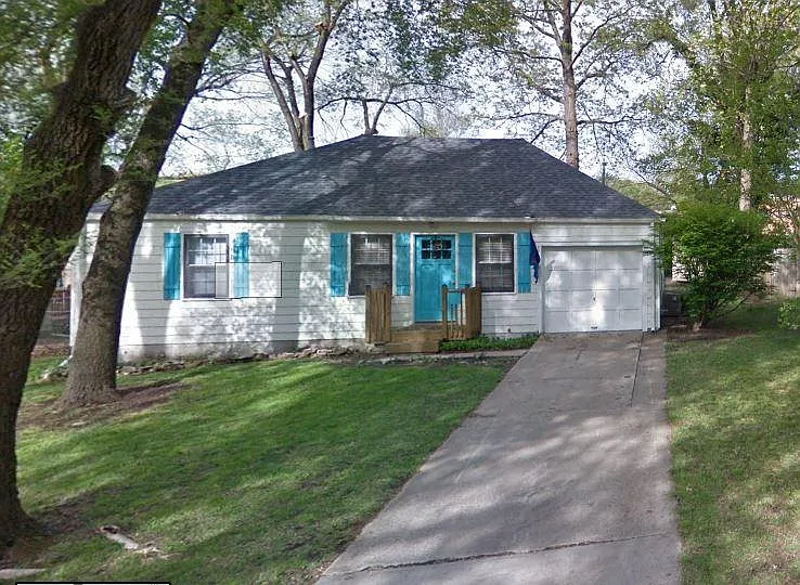 4912 Canterbury Rd