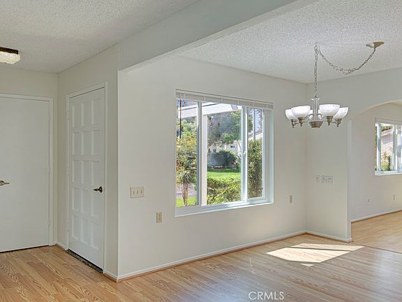 5th image of 3219 Via Carrizo Unit D