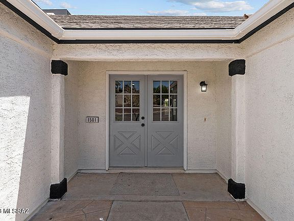 4th image of 1501 N Atwood Ave