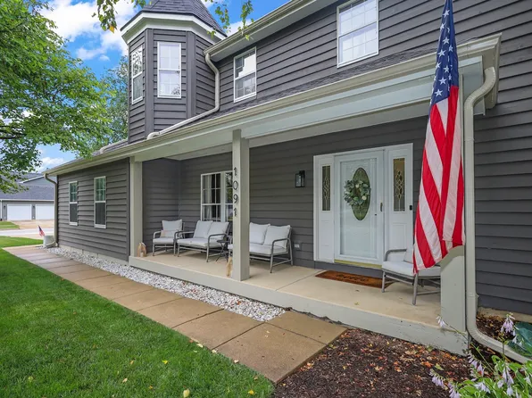 1091 Danforth Dr, Batavia, IL 60510