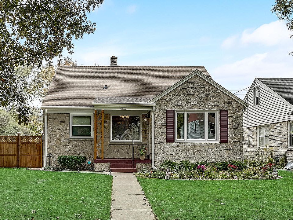 1st image of 2123 W Kendall Ave