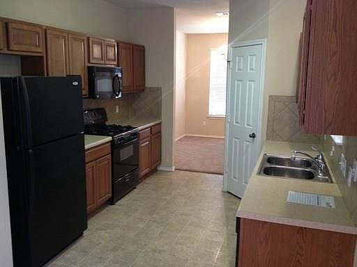 3rd image of 1820 Bill Baker Dr