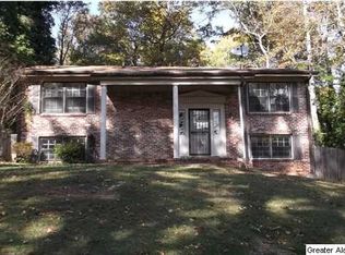 1714 Bobolink Ln, Birmingham, AL 35215