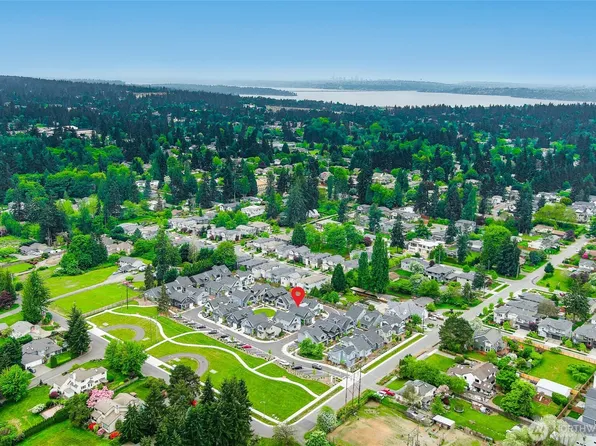 10329 135th Circle NE, Kirkland, WA 98033