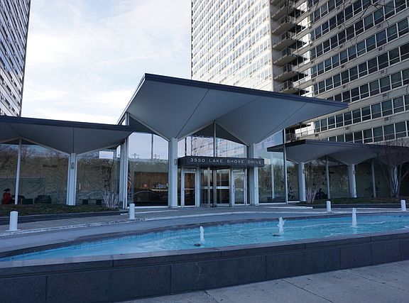 3rd image of 3550 N Lake Shore Dr APT 213