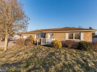 54 Salem Dr, Pennsville, NJ 08070