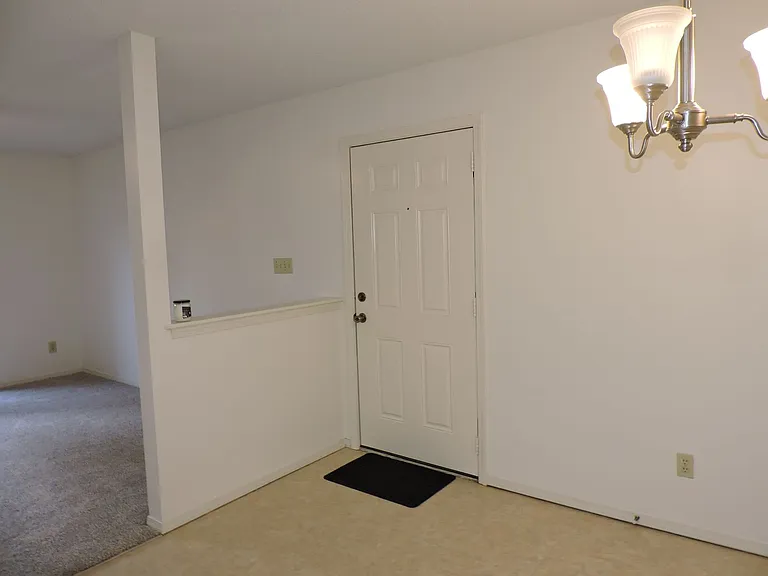 2299 Scenic Highway Cir #2 — Photo 3