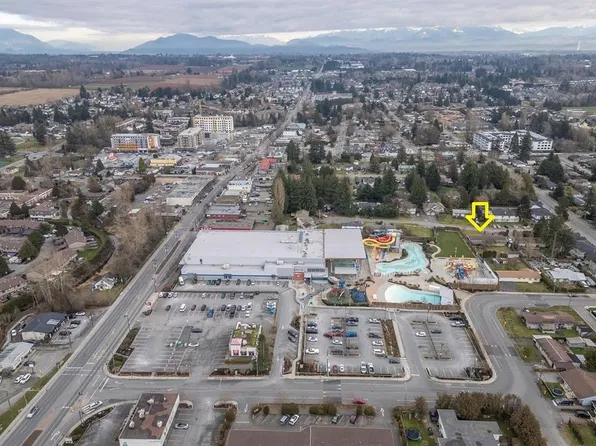 2977 270b St, Langley, BC V4W 3C3