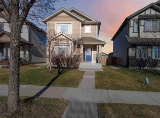 2122 Glenridding Way SW, Edmonton, AB T6W 2H4