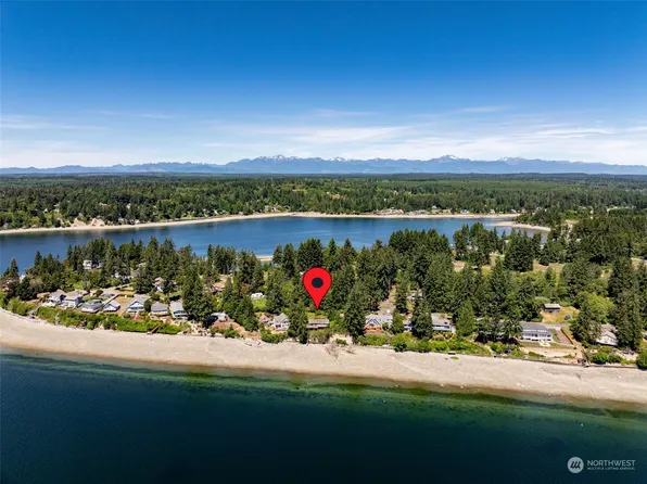 723 E Stretch Island Road S, Grapeview, WA 98546