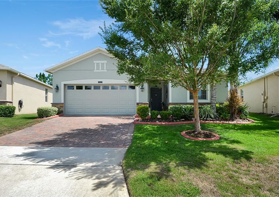 1st image of 3940 Serena Ln