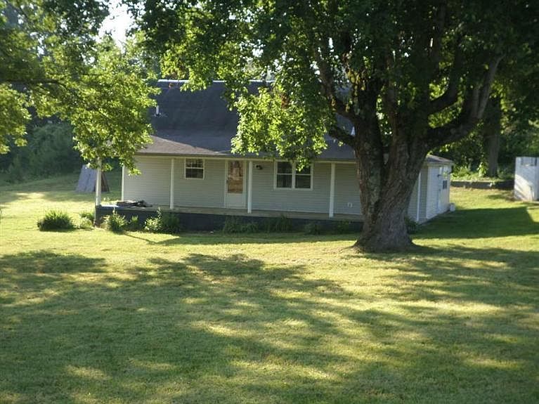 2nd image of 655 Pomeroyton Rd