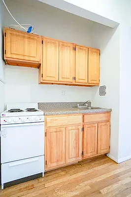 Rented by City Connections Realty | media 18