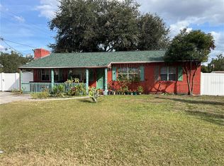 1506 N Bracewell Dr, Plant City, FL 33563