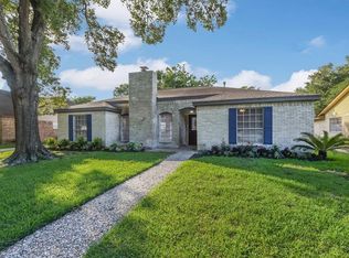 16419 Brambling Dr, Houston, TX 77059