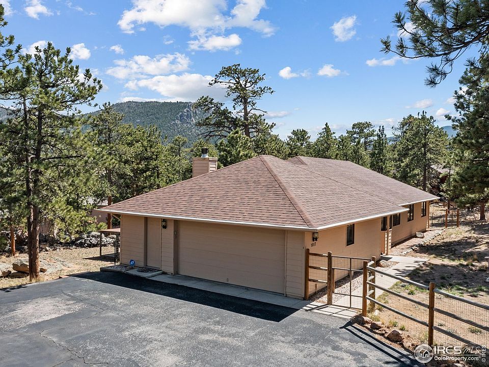1st image of 1017 Pine Knoll Dr