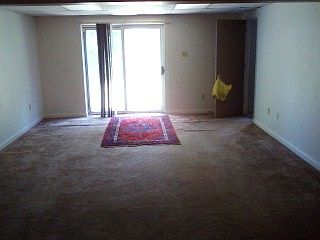 4th image of 404 John Hansen Dr