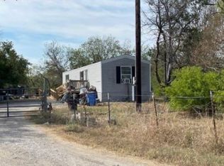 3125 Old Ilka Rd, Seguin, TX 78155