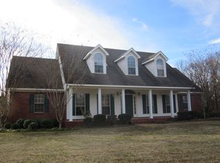 390 Hartzell Rd, Courtland, MS 38620