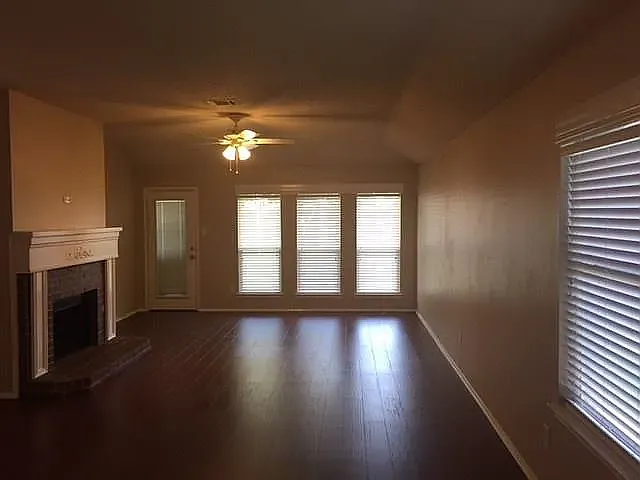 9908 Carter Dr — Photo 5