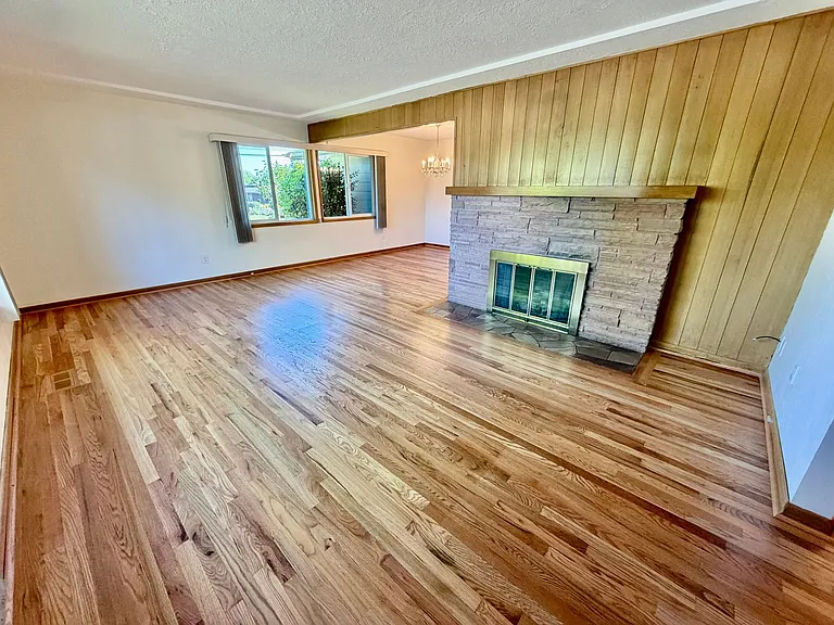 1712 SE 104th Ave — Photo 14