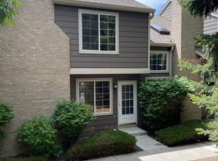 806 Summer Dr, Highlands Ranch, CO 80126