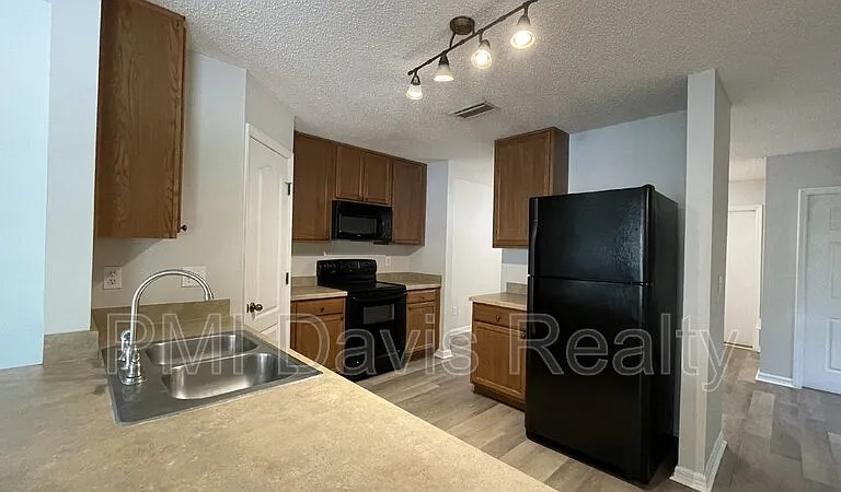 4609 Playschool Dr — Photo 5