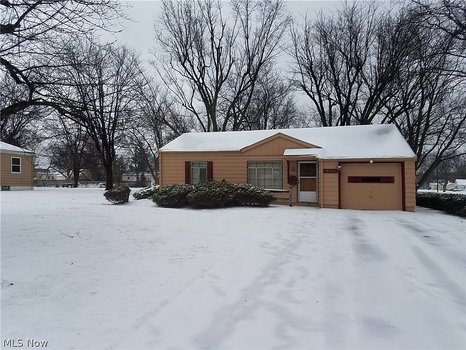 1st image of 19229 Pierce Dr
