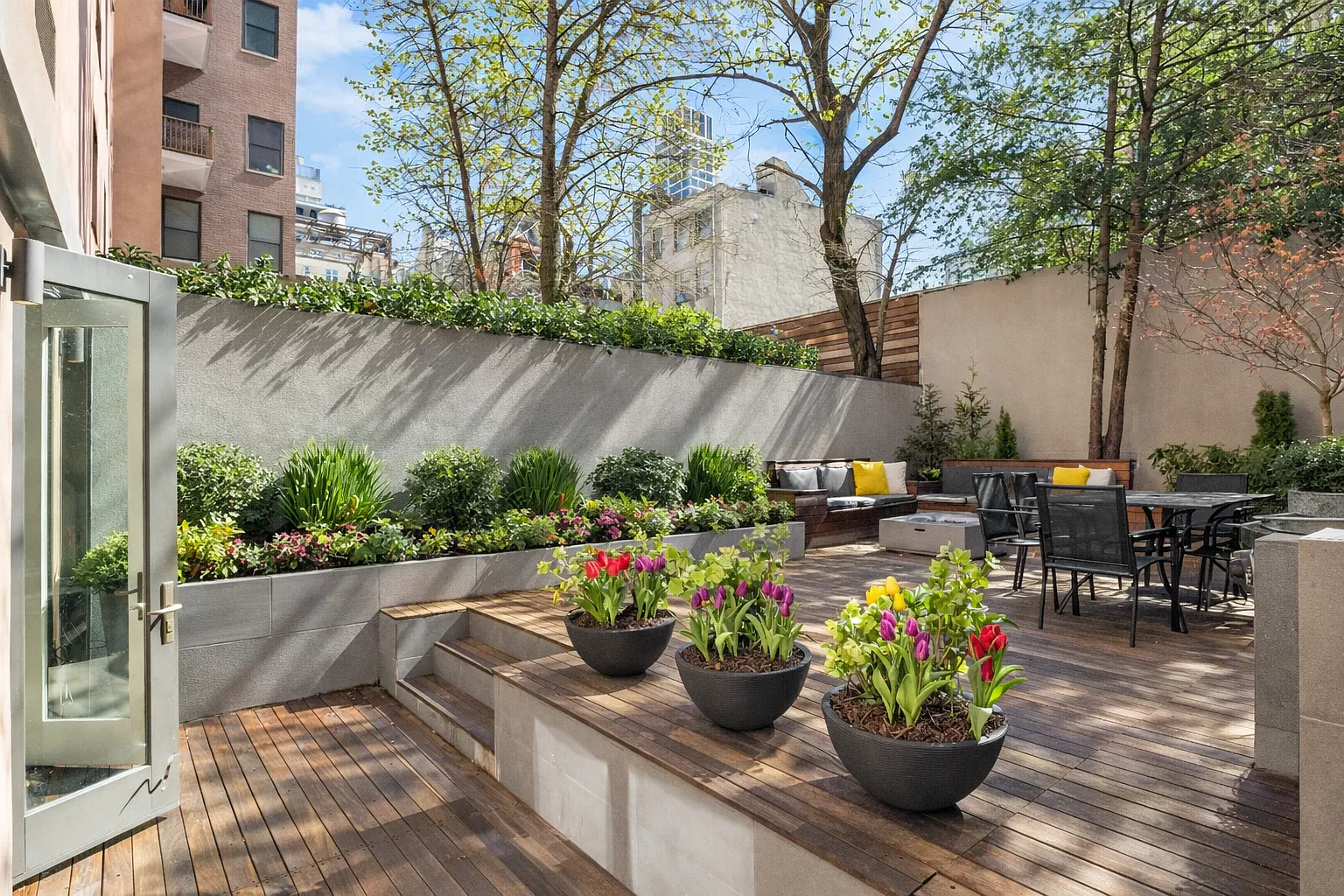 120 East 29th Street — Photo 1