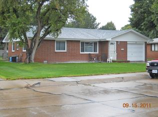 2102 W E St, North Platte, NE 69101