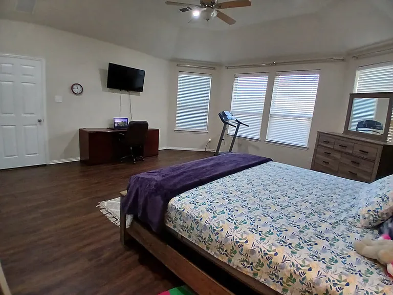 2642 Calmwood Dr — Photo 19