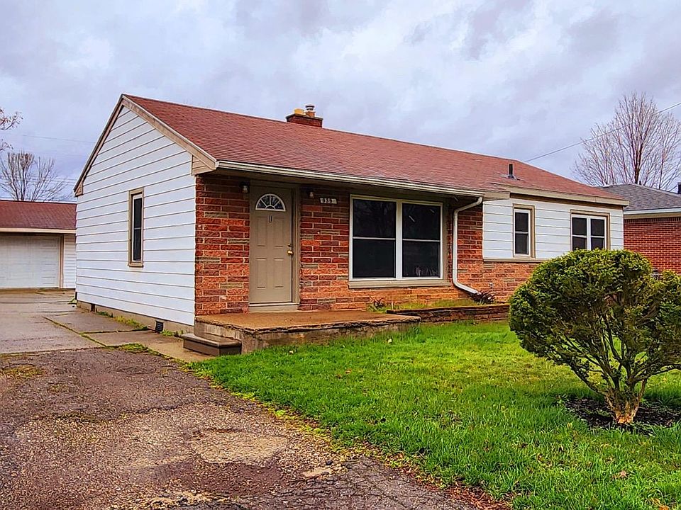 1st image of 939 Parkwood Ave