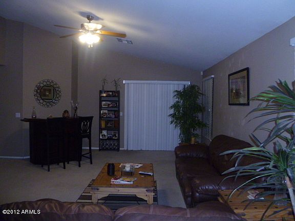 4th image of 15147 W Melvin St