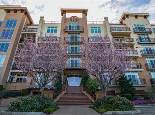 320 32nd St #102, Tacoma, WA 98404