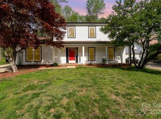 4907 Rivergreen Ln, Charlotte, NC 28227