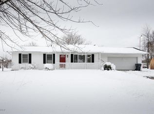 32730 Bradeen Ave, Paw Paw, MI